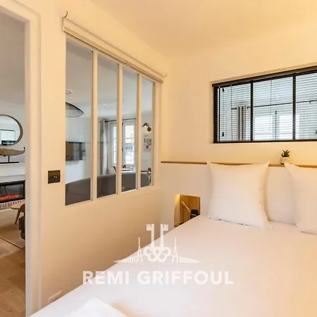 La Petite Source Centre 2 Guests *