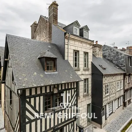 La Petite Source Centre 2 Guests شقة *